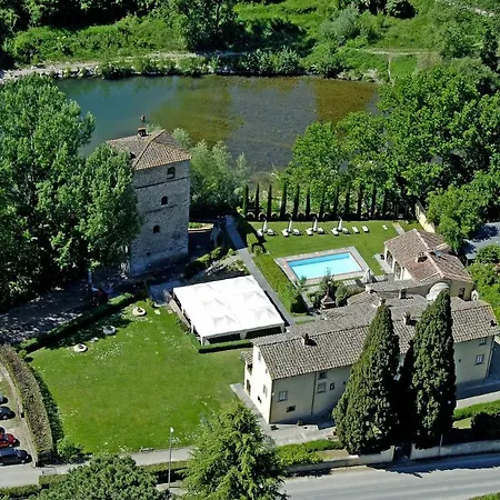 Santa Flora By Posarellivillas