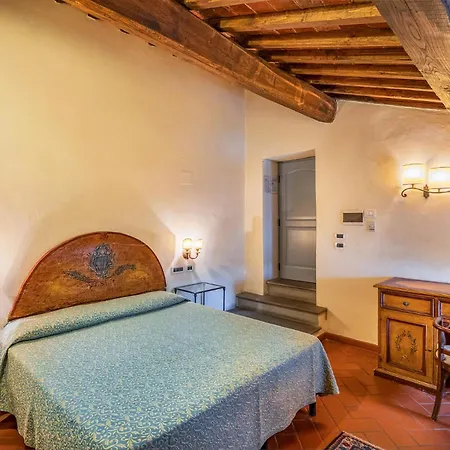 Santa Flora By Posarellivillas Capolona