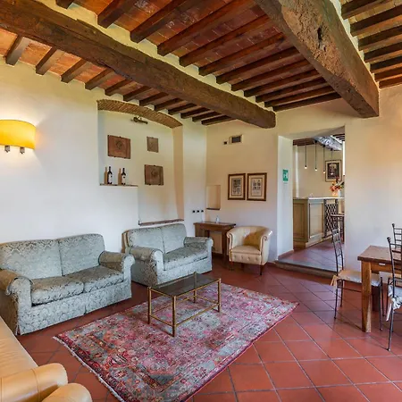 Santa Flora By Posarellivillas