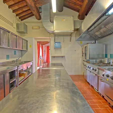 Santa Flora By Posarellivillas