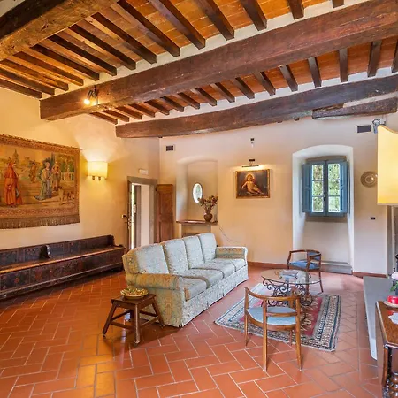 Villa Santa Flora By Posarellivillas *