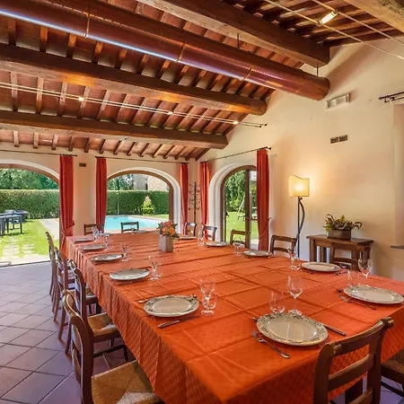 Villa Santa Flora By Posarellivillas